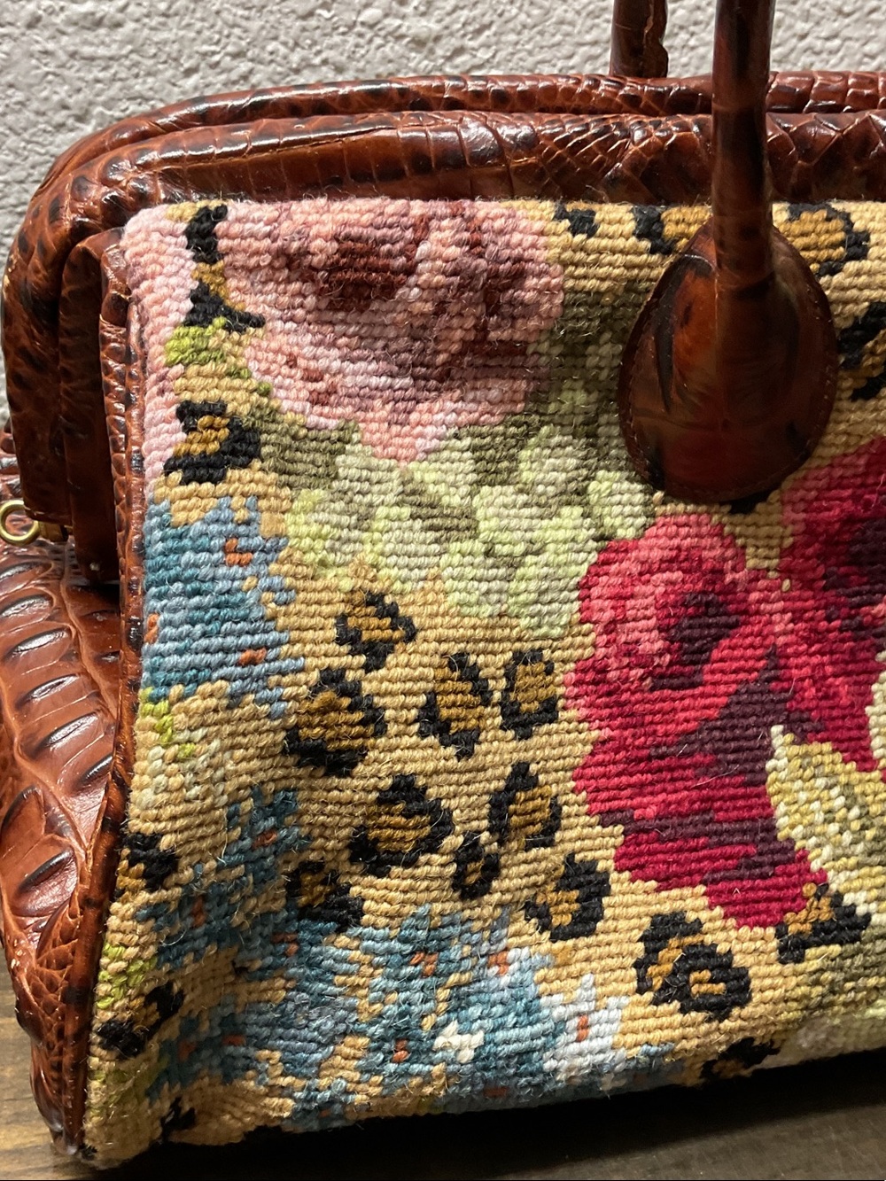 Clever Carriage Company Needlepoint Large Satchel Cheetah Roses Handbag Purse - Picture 12 of 14
